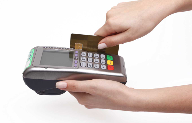 Quẹt thẻ tín dụng lấy tiền mặt TPHCM